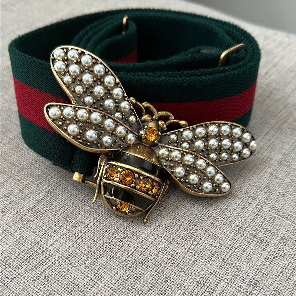Luxurious Gucci Green and Red adjustable Striped Belt with Bee Buckle SZ 90 (36)